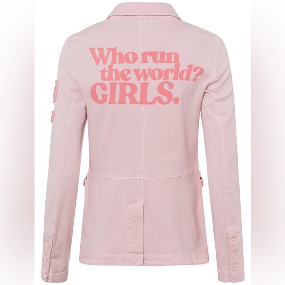 Marc Aurel ‘Who Run The World? Girls.’ pink lightweight blazer jacket - Picture 3 of 16